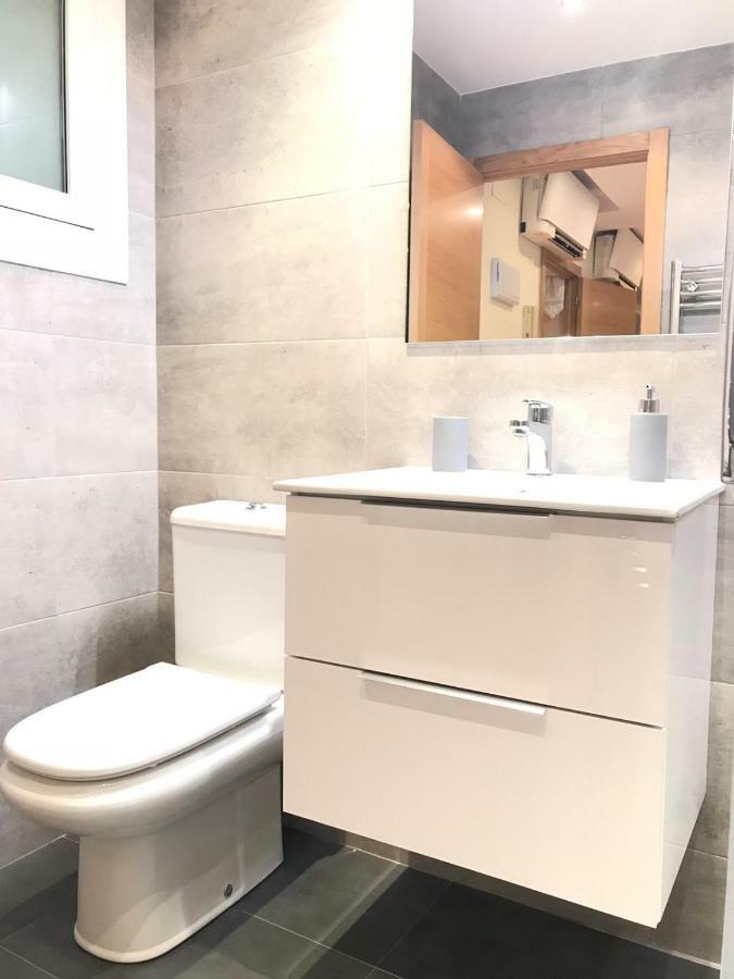 สตูดิโอ อพาร์ตเมนต์ 1 ห้องน้ำส่วนตัว ขนาด 30 ตร.ม. – บาร์เบรา เดล บาเยส Apartment ภายนอก รูปภาพ